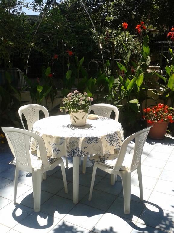 B&B Albatros Λίπαρι Δωμάτιο φωτογραφία