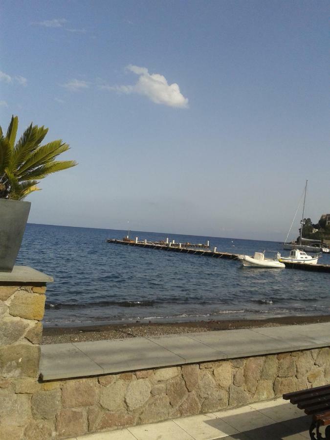 B&B Albatros Λίπαρι Εξωτερικό φωτογραφία